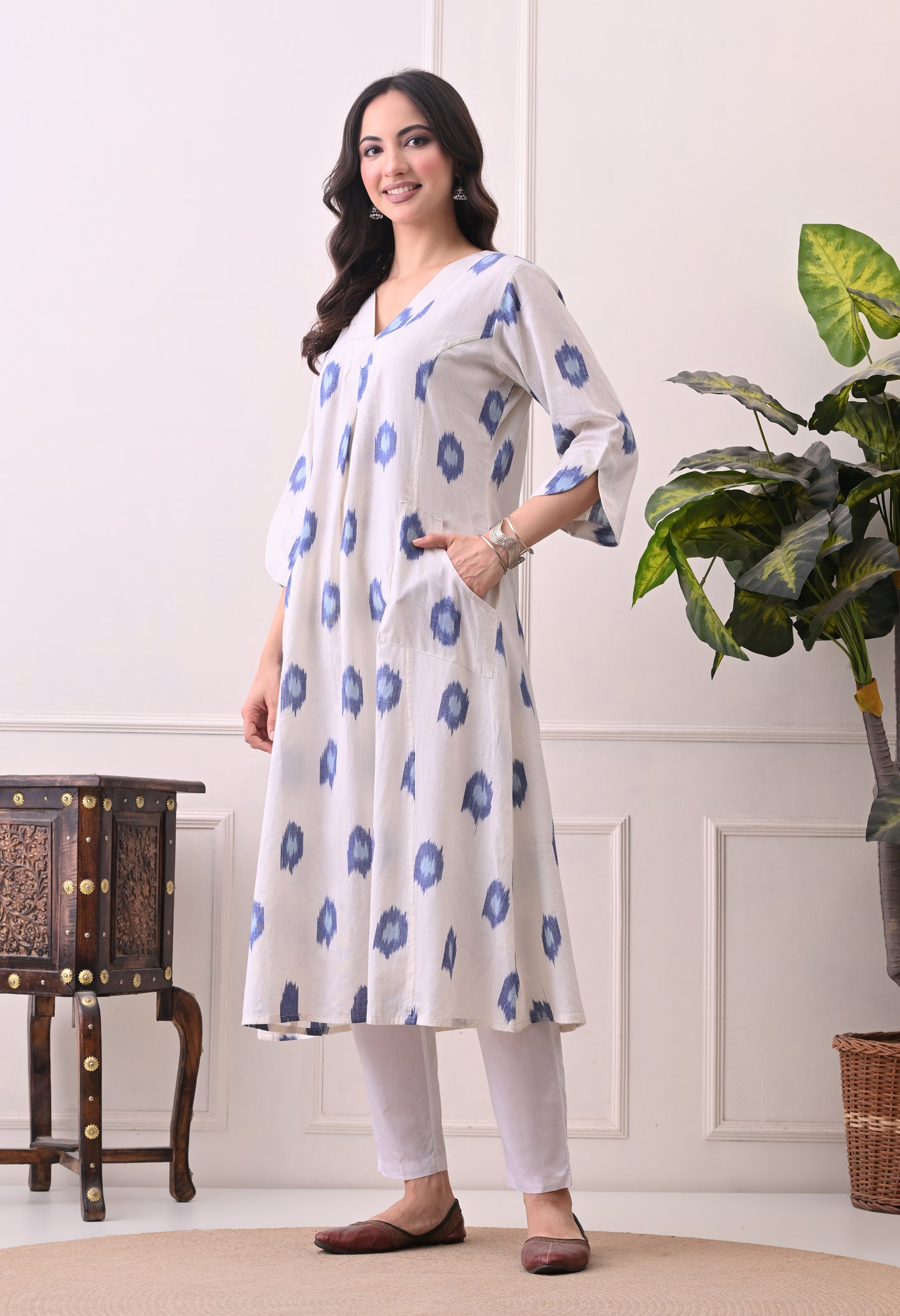 White Handwoven Ikkat Cotton Kurta
