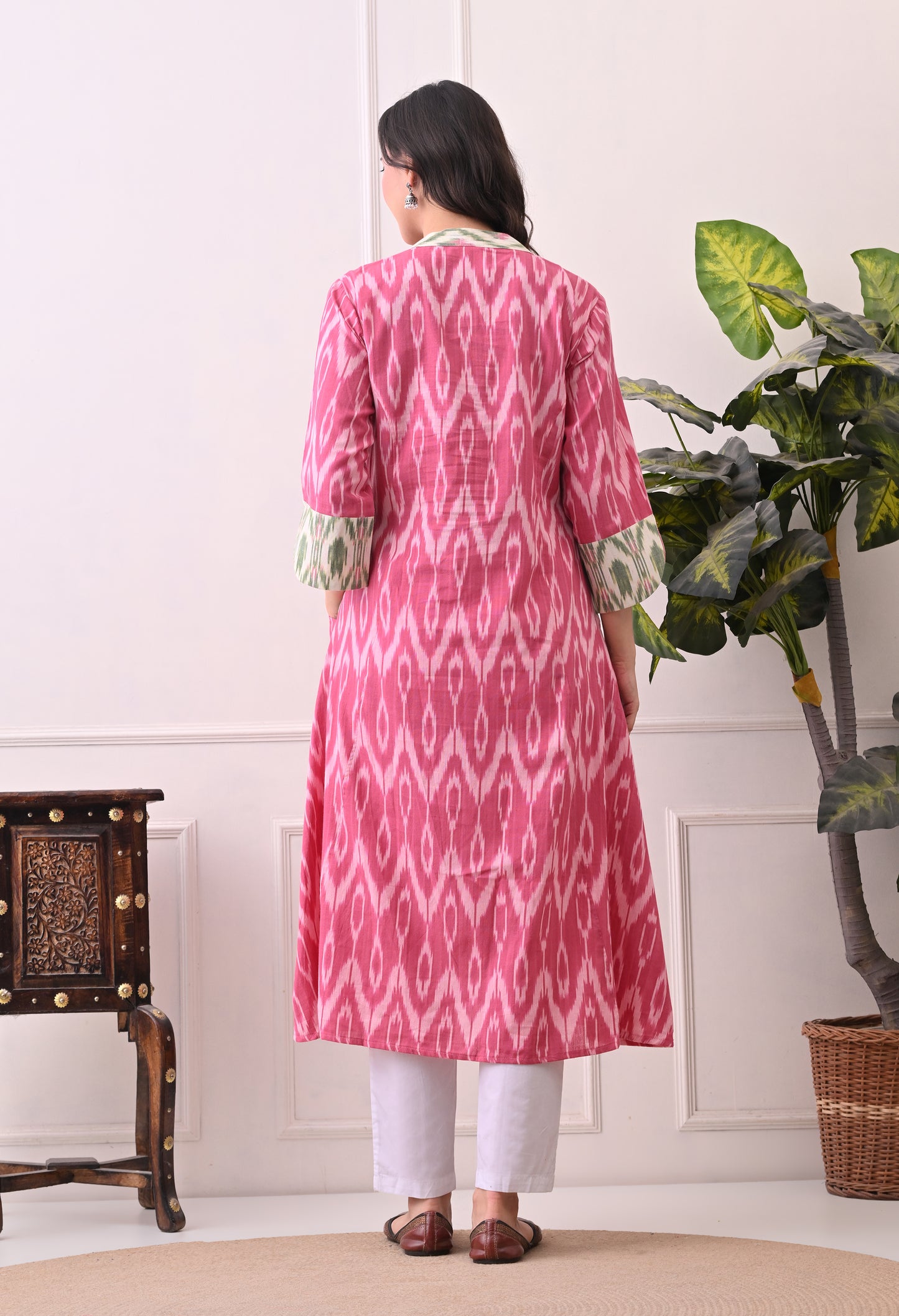 Pink Handwoven Ikkat Cotton Kurta Set
