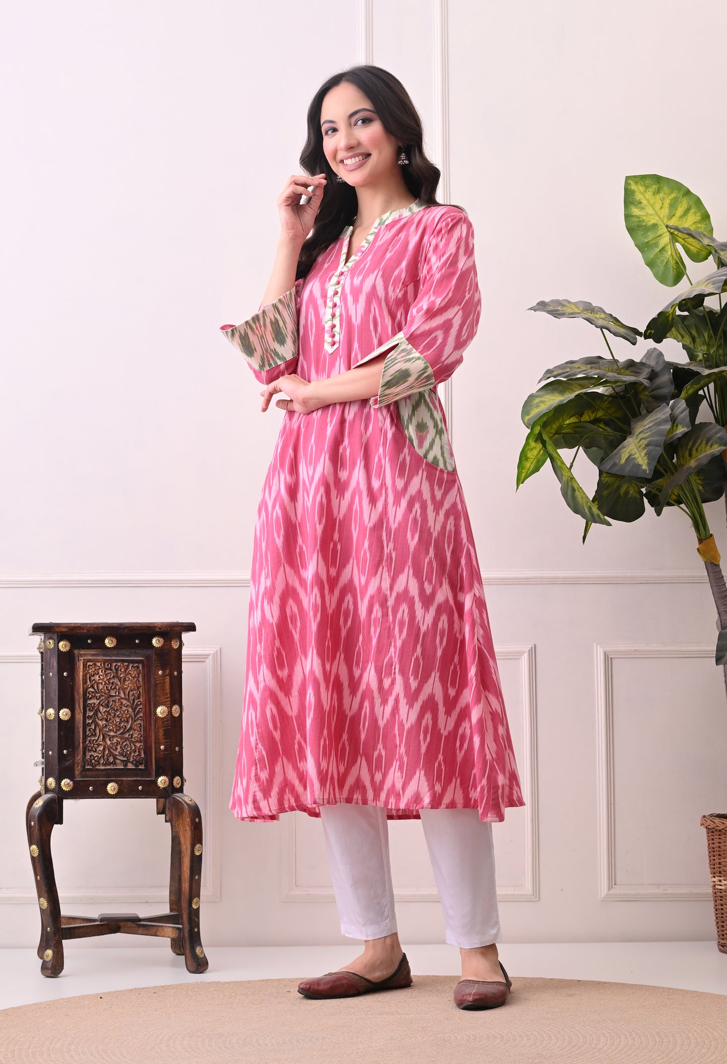 Pink Handwoven Ikkat Cotton Kurta Set