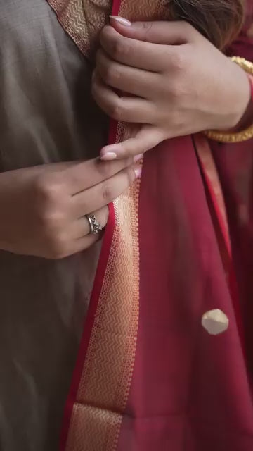 Maheshwari Handloom Silk Cotton Brown Kurta and Maroon Dupatta with Zari Border